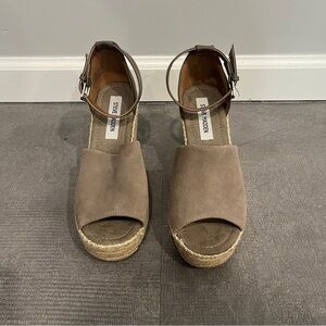 Steve Madden Women's Tan Espadrille Sandals‎